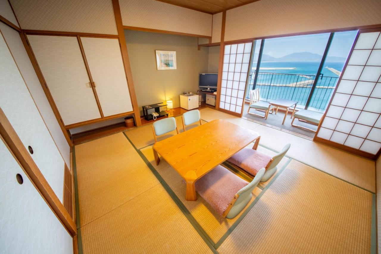 Hotel Kokumin Shukusha Marine Terrace Ashiya Kitakjúšú Exteriér fotografie